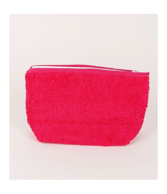 Cadeau naissance: peignoir, bavoir, trousse et...