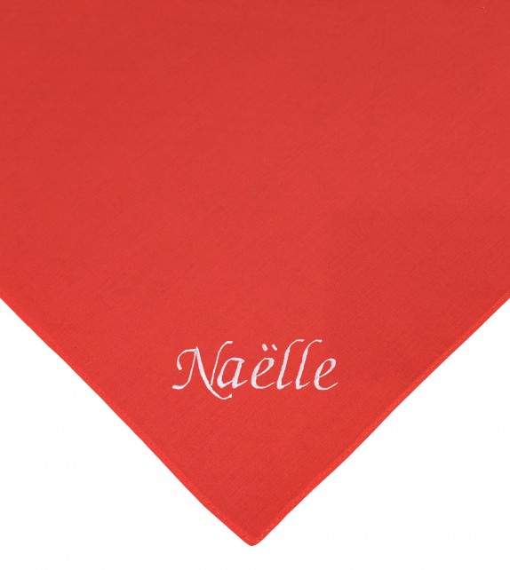 Foulard bébé rouge personnalisé par broderie