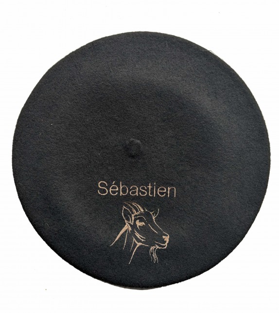 Béret chèvre personnalisé