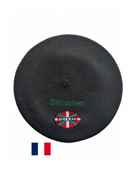 Béret Euskadi personnalisé noir – fabrication à Bayonne, broderie à Ossès