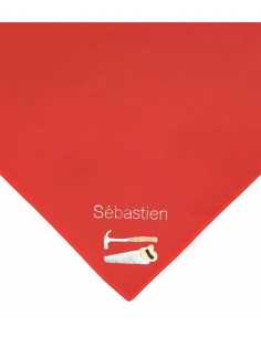 Foulard rouge Charpentier personnalisé par broderie