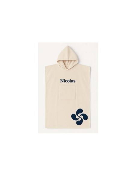 Poncho ado et adulte personnalisé – motif croix basque brodé
